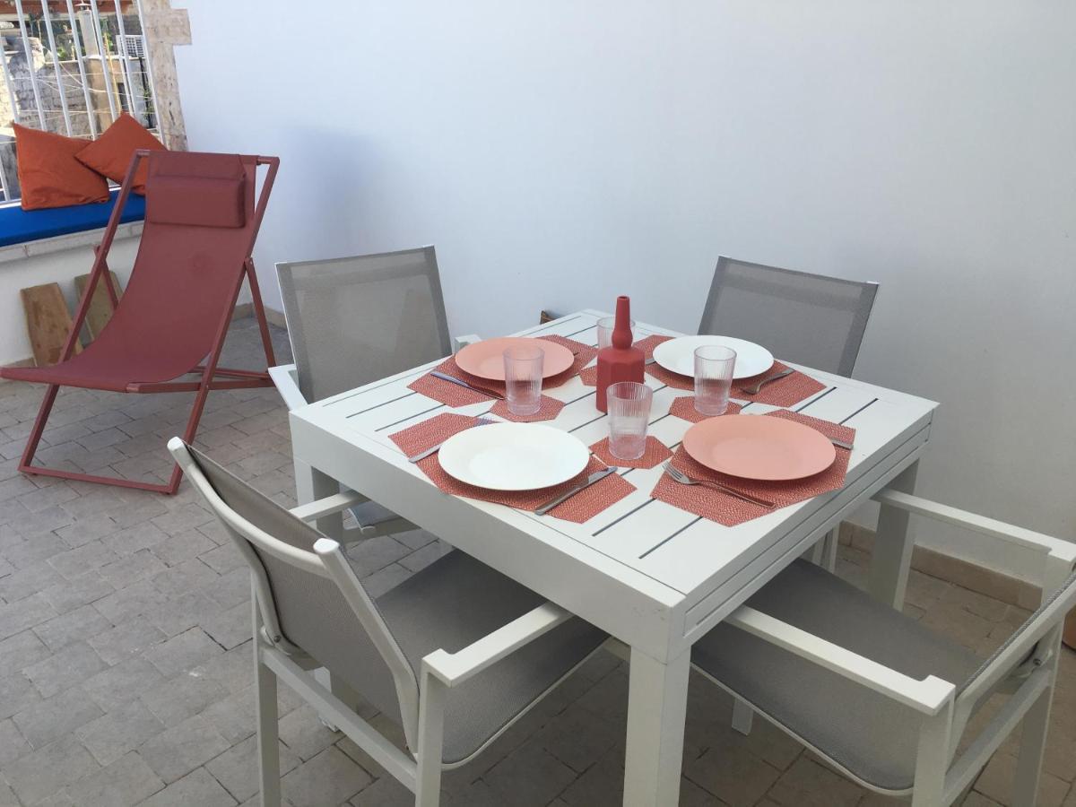La Terrazza Sul Mare - Dimora Di Charme Apartment Giovinazzo Exterior photo