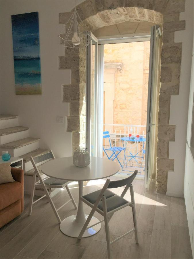 La Terrazza Sul Mare - Dimora Di Charme Apartment Giovinazzo Exterior photo