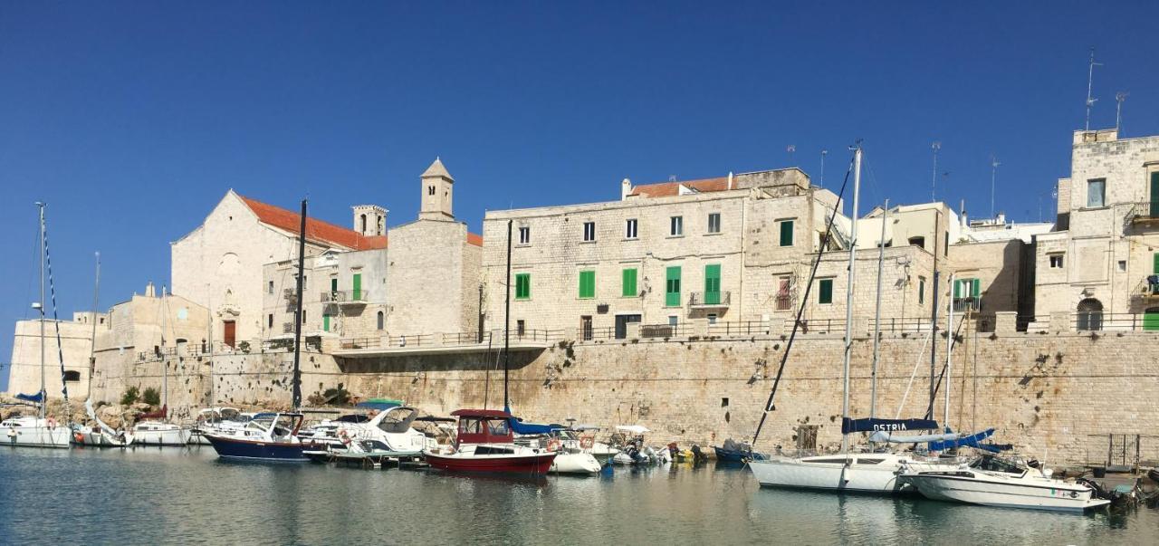 La Terrazza Sul Mare - Dimora Di Charme Apartment Giovinazzo Exterior photo